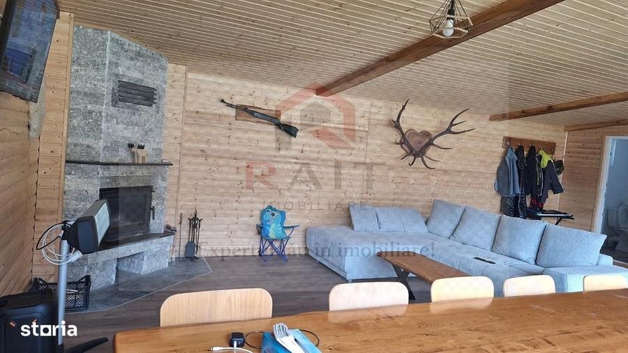 Casă cu 4 camere în Sătic