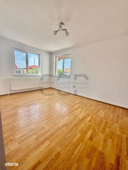 Casă cu 5 camere cu Teren 240 Mp în Apărătorii Patriei