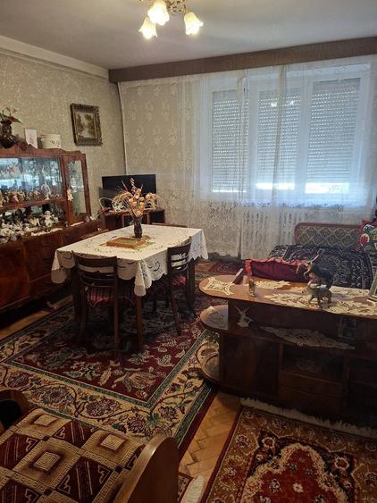 Apartament cu 2 camere decomandat în Sud