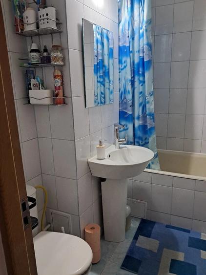 Apartament cu 2 camere decomandat în Hipodrom