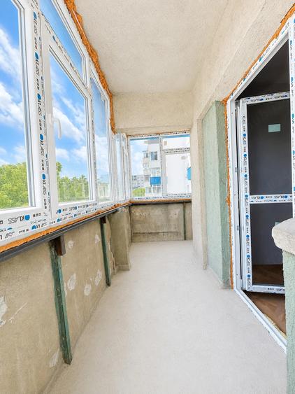 Apartament cu 2 camere decomandat în Faleză