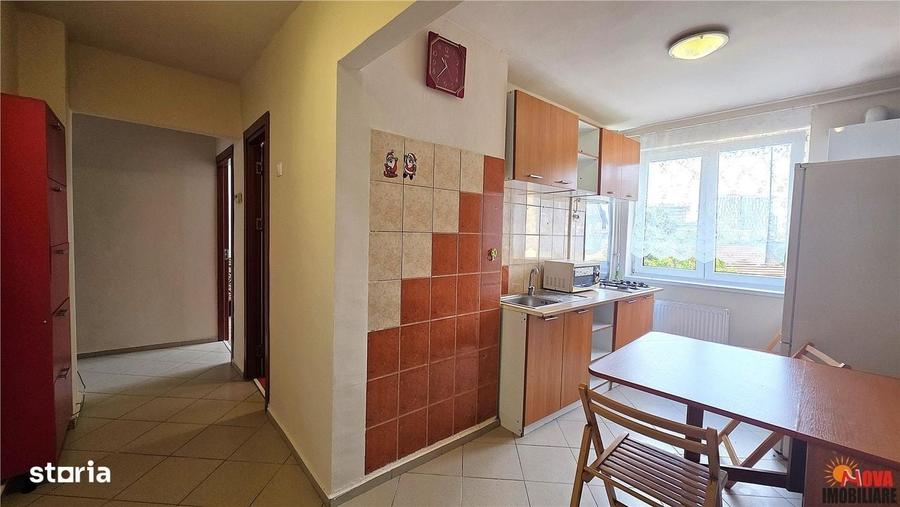 Apartament cu 2 camere decomandat în Centrul Civic