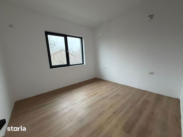 Casă cu 4 camere cu Teren 200 Mp în Ghencea