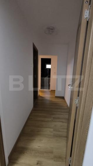Apartament cu 4 camere decomandat, mobilat în George Enescu