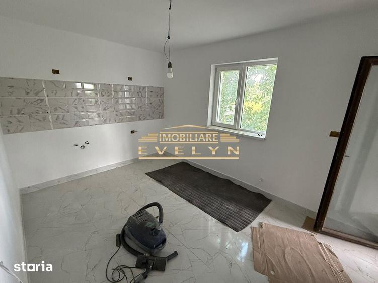 Casă cu 3 camere decomandat cu Teren 509 Mp în Central