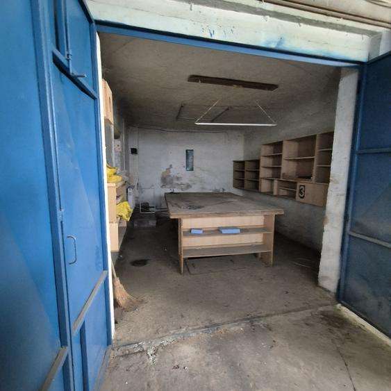 Teren Construcții intravilan de 975 mp, în Petricani