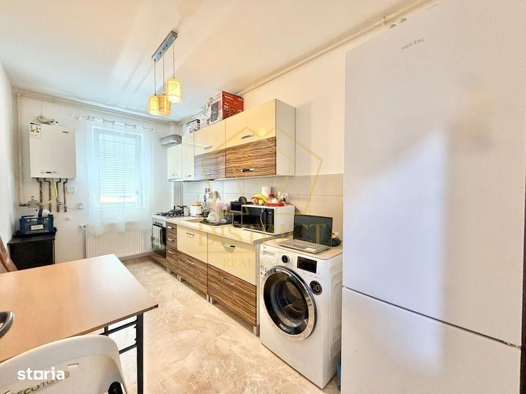 Apartament cu 2 camere decomandat în Central