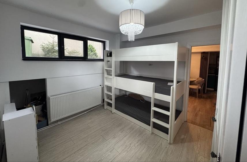 Apartament cu 3 camere în Central