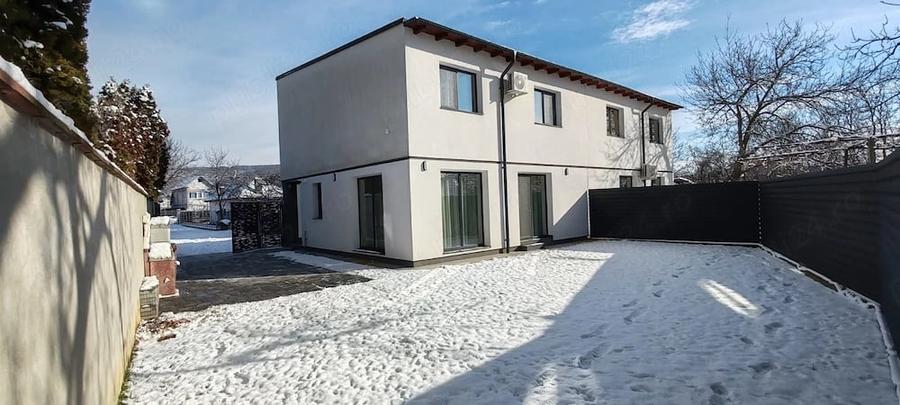 Casă cu Teren 220 Mp în Valea Mare