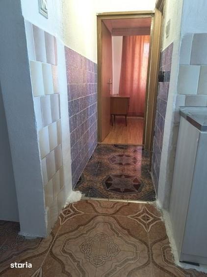 Vand apartament cu 2 camere/Scornicesti/str.Pompierilor - 5
