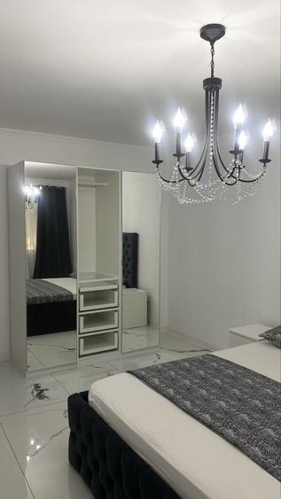 Apartament cu 3 camere de vanzare - 2