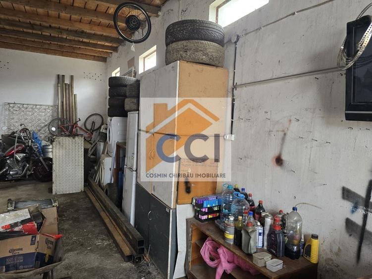 Spațiu industrial, de 50 mp, în Mărgineni