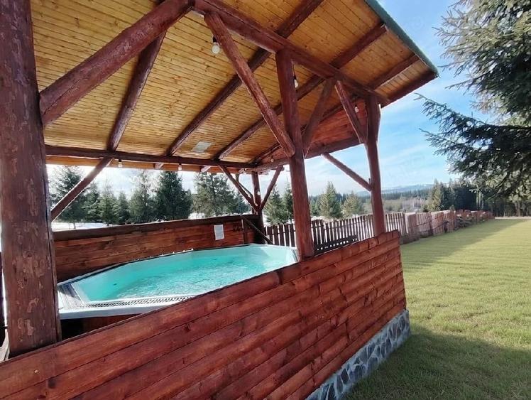 Casă cu Teren 1260 Mp în Beliș