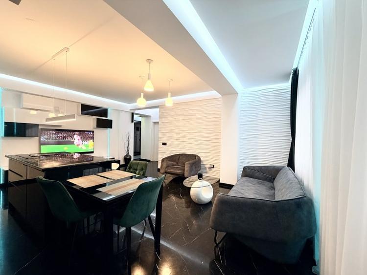 Apartament frumos amenajat de inchiriat cu centrala si parcare - 1