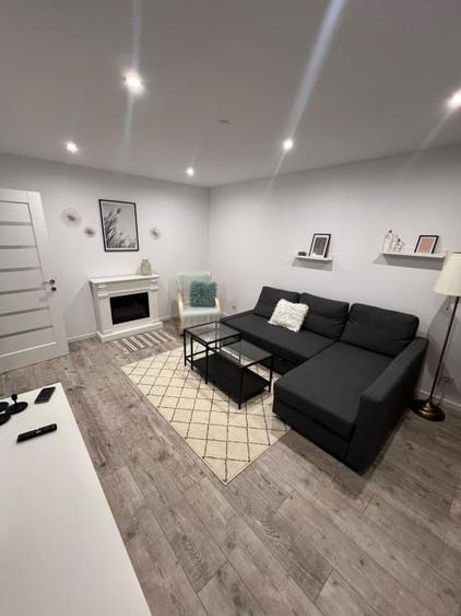 Apartament cu 2 camere decomandat, mobilat în Rovine