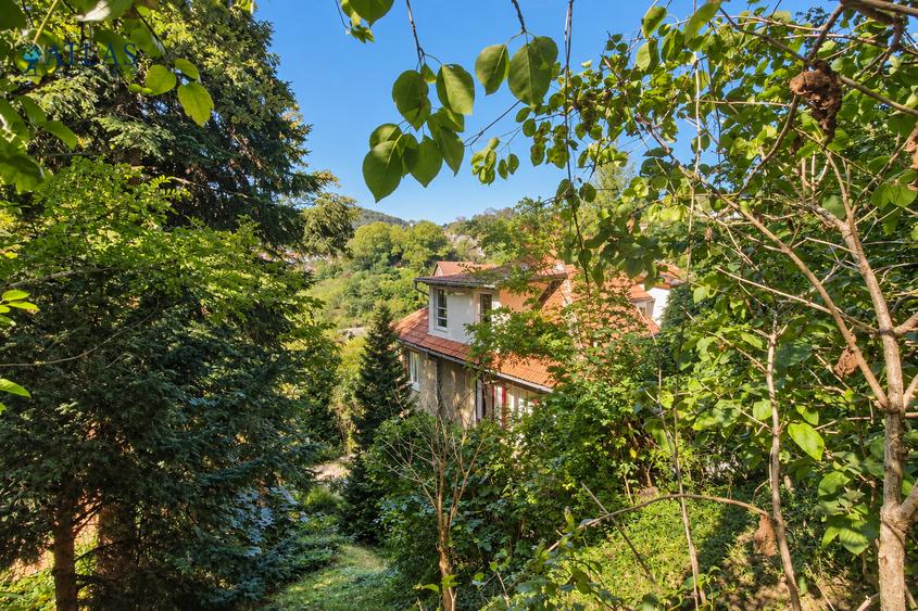 Apartament cu 2 camere decomandat în Warthe