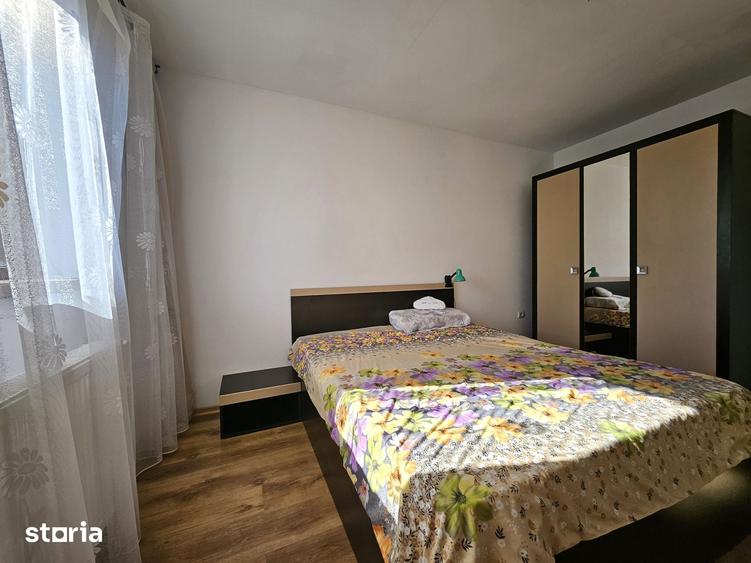 Casă cu 4 camere cu Teren 198 Mp în Domnești