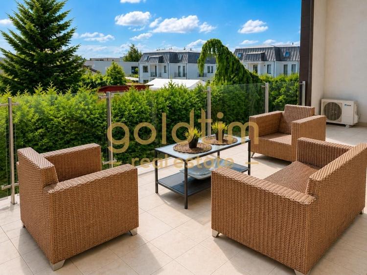Apartament cu 3 camere decomandat, mobilat în Iancu Nicolae