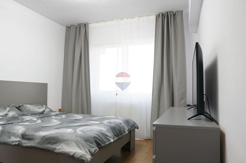 Apartament cu 2 camere decomandat, mobilat în Titan
