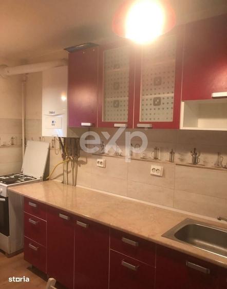 Apartament cu 3 camere decomandat în Zorilor