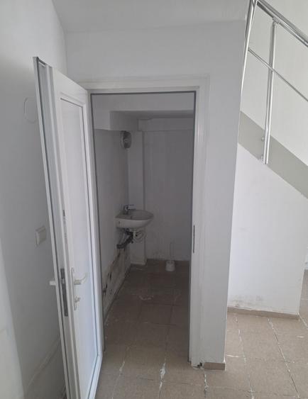 Spațiu comercial, de 70 mp, în Afumați