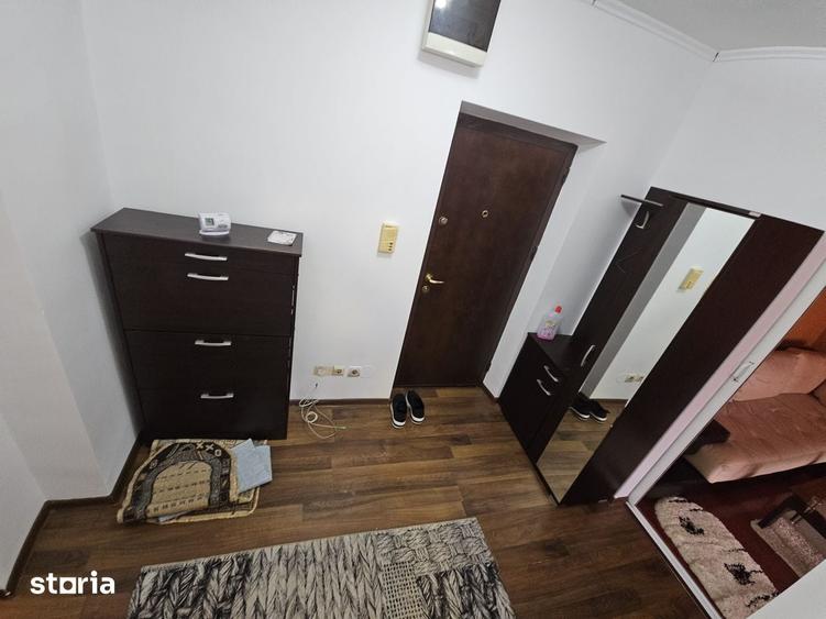 Apartament 3 camere, decomandat, spatios, et 2, pozitionare buna - 8