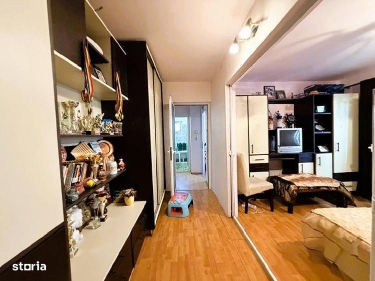 Apartament cu 2 camere semidecomandat în Central