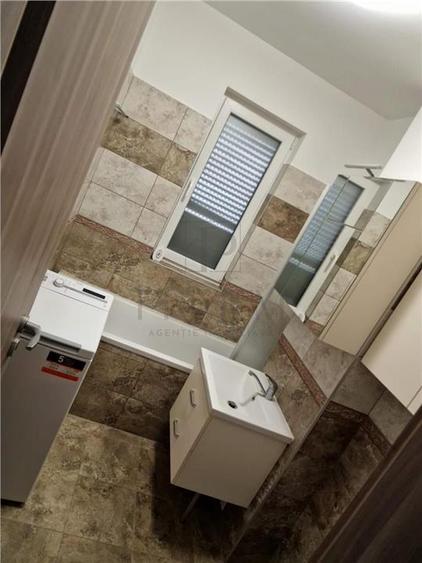 Apartament cu 3 camere decomandat, mobilat în Dumbrăvița