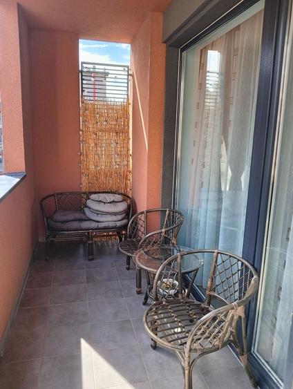 Apartament cu 2 camere decomandat în Dumbrăvița