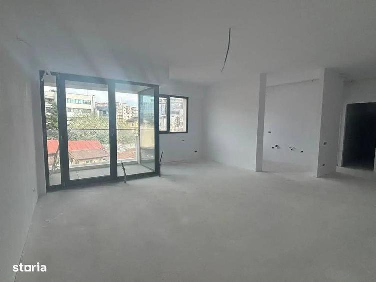 Apartament cu 2 camere în Decebal