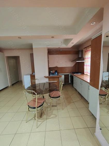 Apartament cu 2 camere decomandat, mobilat în Vitan Mall