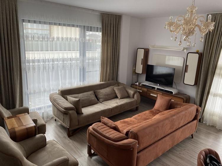 Apartament cu 3 camere decomandat în Nord