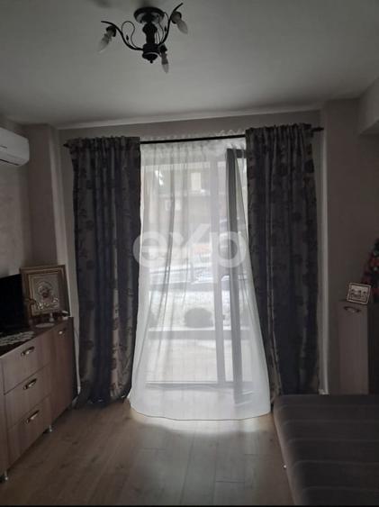 Apartament cu 3 camere decomandat în Valea Lupului
