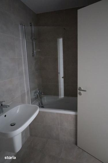 Apartament cu 5 camere în Pantelimon