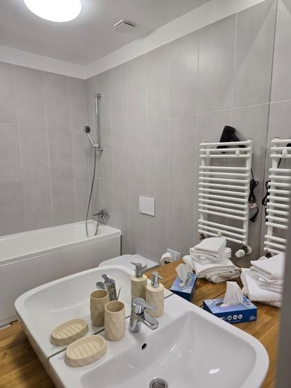 Apartament cu 2 camere semidecomandat în Chișinau