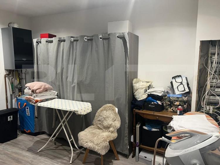 Casă individuală cu 6 camere cu Canalizare în Coșoveni