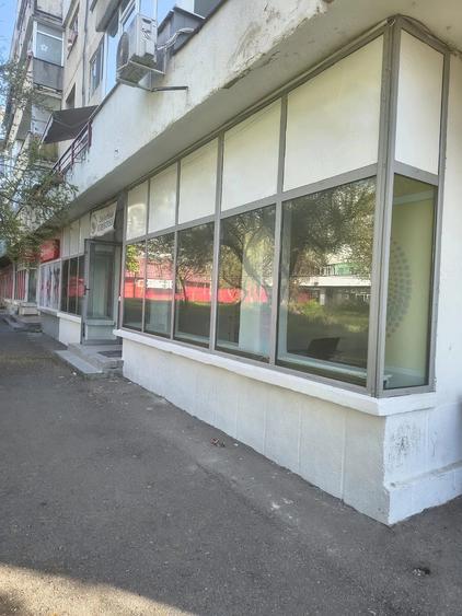 Spațiu comercial, de 109 mp, în 9 Mai