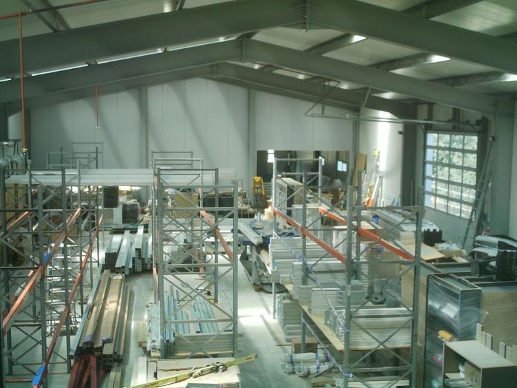 Spațiu industrial, de 1,006 mp, în Nord