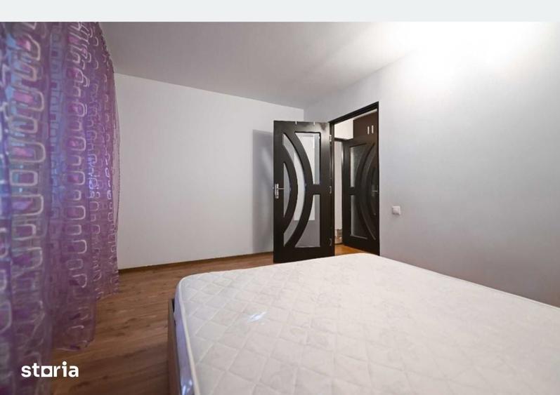 Apartament cu 2 camere semidecomandat în Calea București
