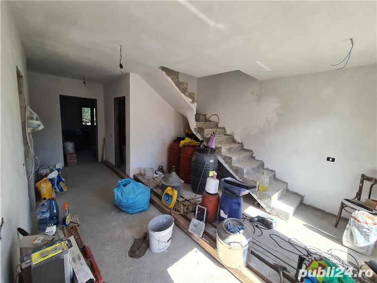 Casă cu Teren 600 Mp în Letea