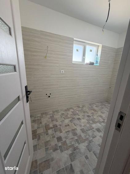 Casa de vanzare, 3 camere, curte imprejmuita, gata de mutat ! - 7