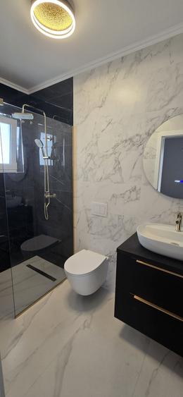 Casă cu 4 camere în Sântandrei