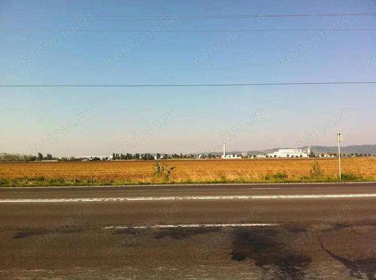 Teren de 12500 mp, în Florești
