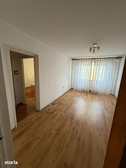 Apartament cu 2 camere decomandat în Griviței