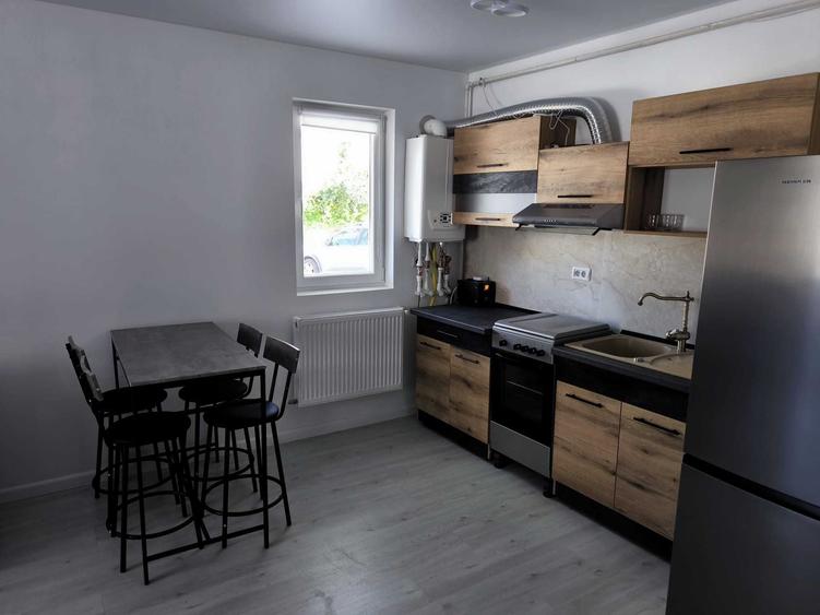 Apartament cu 2 camere semidecomandat în Militari