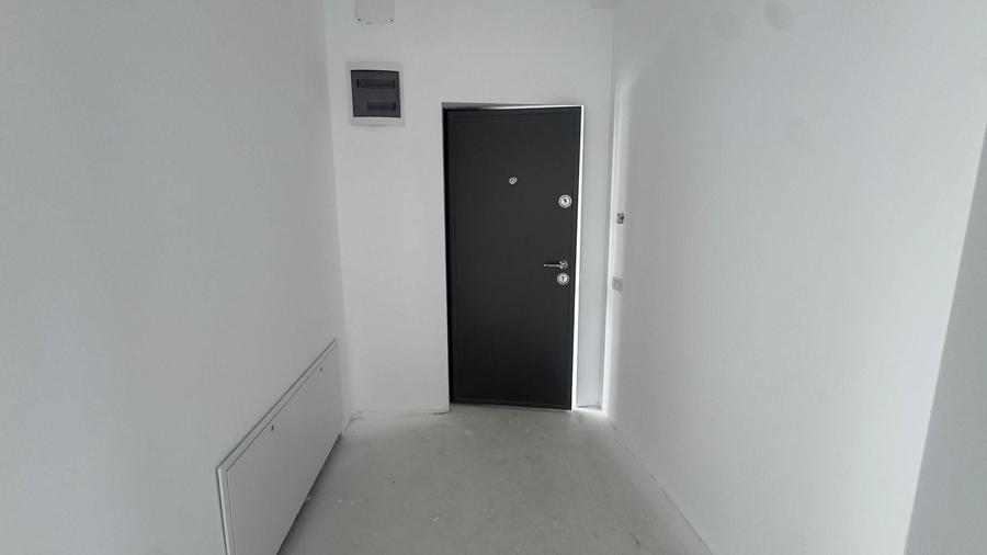 Apartament cu 2 camere decomandat în Bucovăț (Remetea Mare)