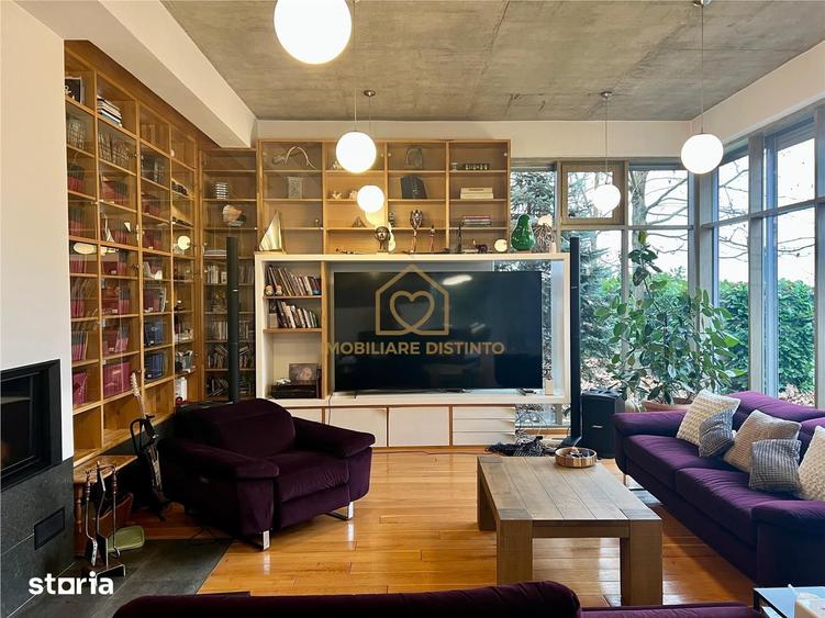 Casă cu 4 camere cu Teren 2530 Mp în Central