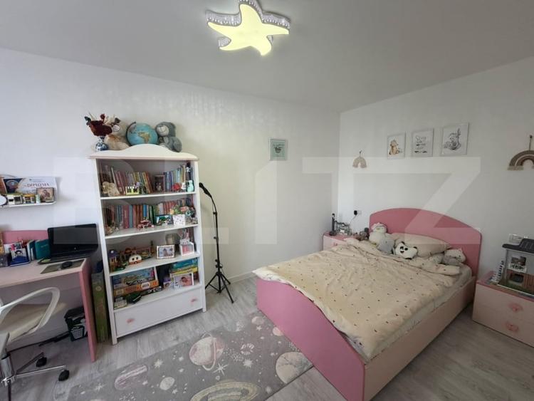 Duplex cu 3 camere cu Canalizare în Central