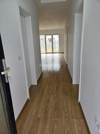 Vand duplex direct de la proprietar