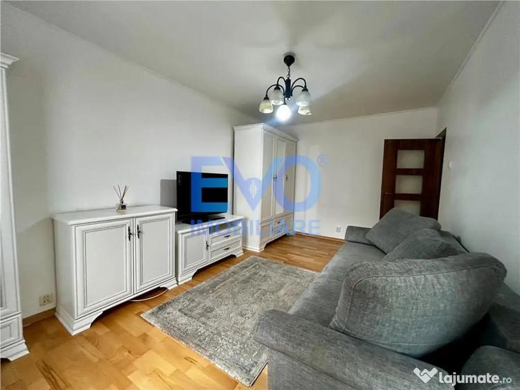 Apartament cu 2 camere decomandat în Central